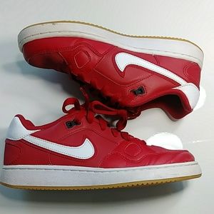 Nike  Red  Air Force One